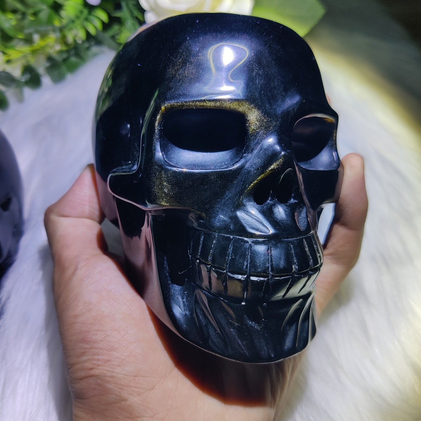 Gold Sheen Obsidian Skulls — product photo 3