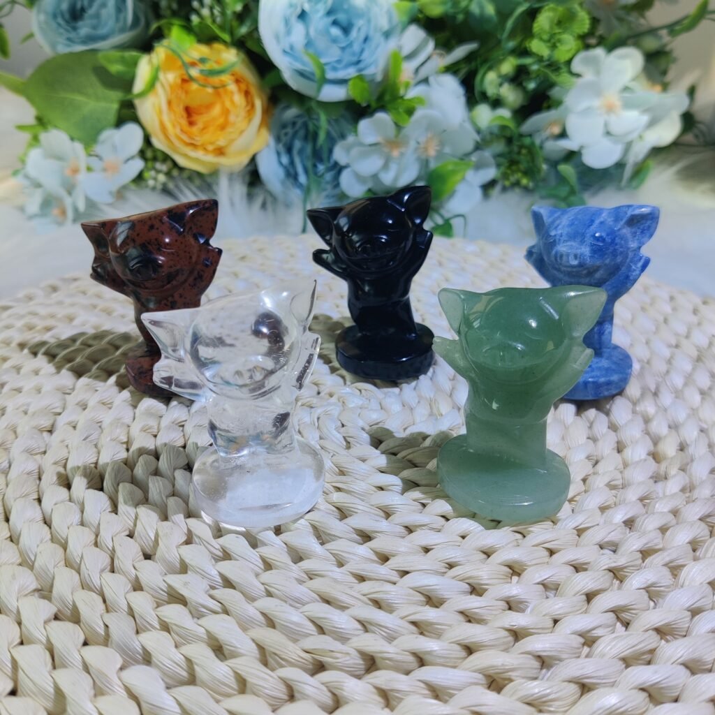 Product sample P0013: Pig Carvings, photo 1; material pending verification