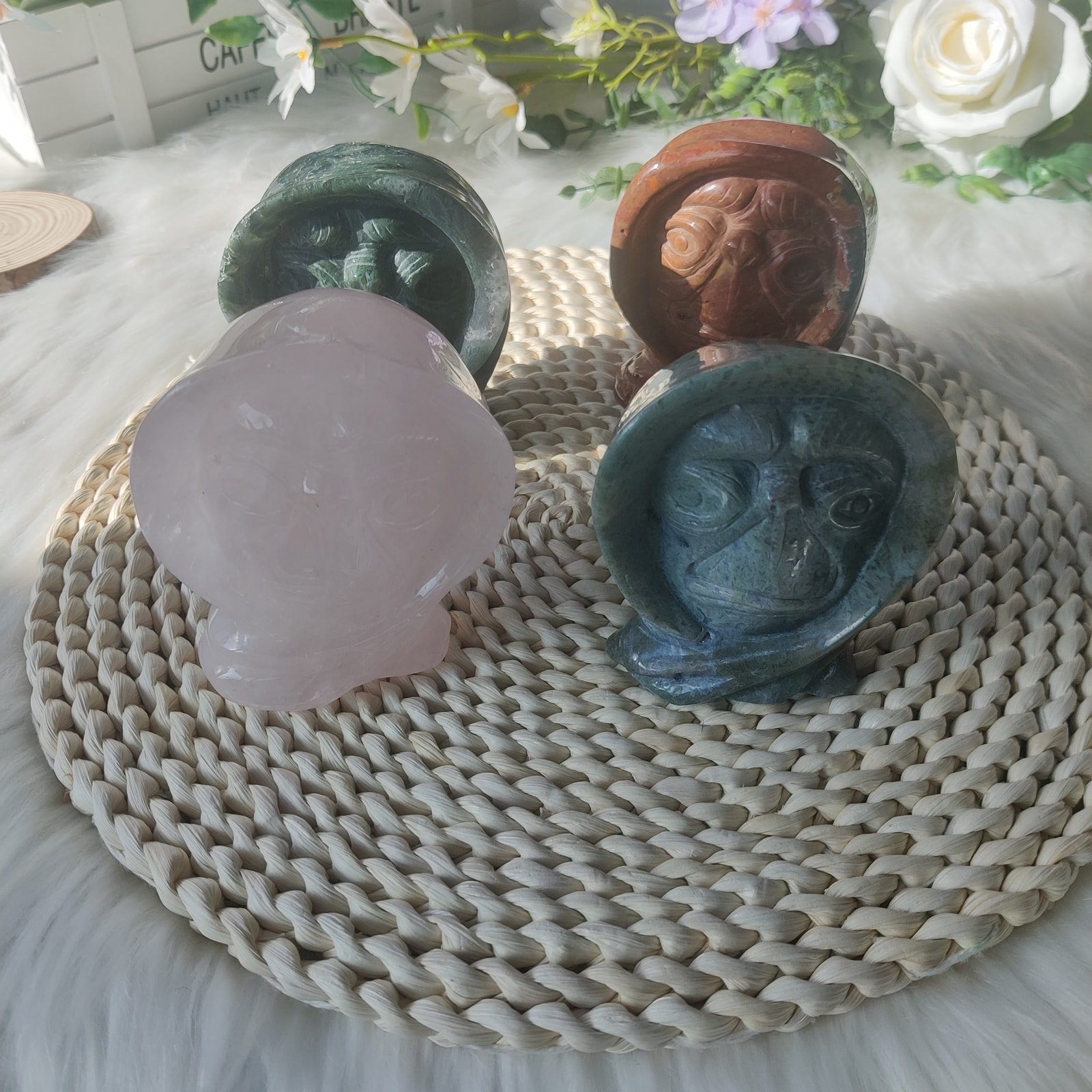 Product sample P0020: Carvings, photo 1; material pending verification
