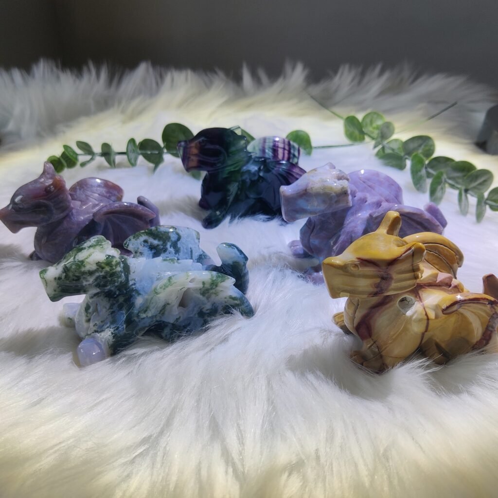 Product sample P0029: Dragon Carvings, photo 1; material pending verification