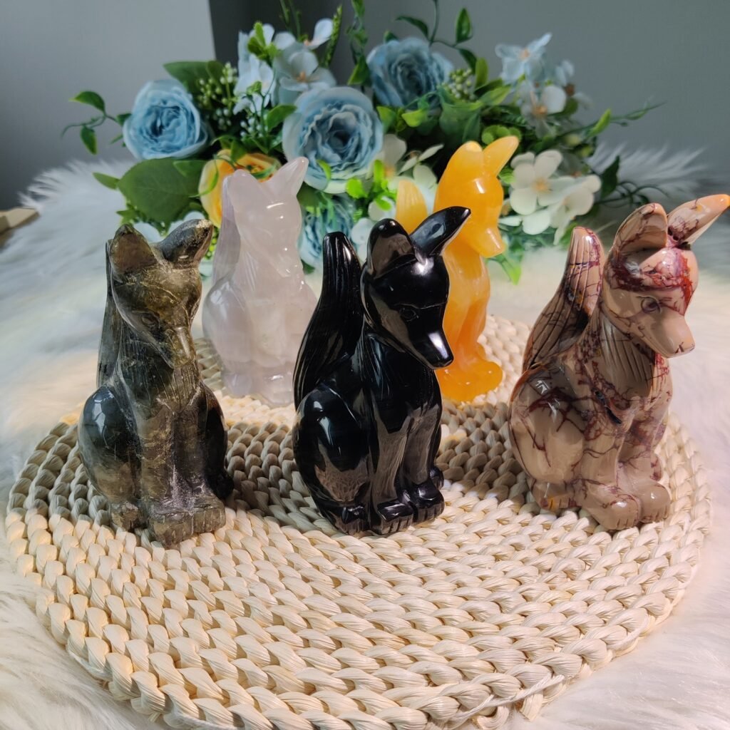 Product sample P0030: Fox Carvings, photo 1; material pending verification