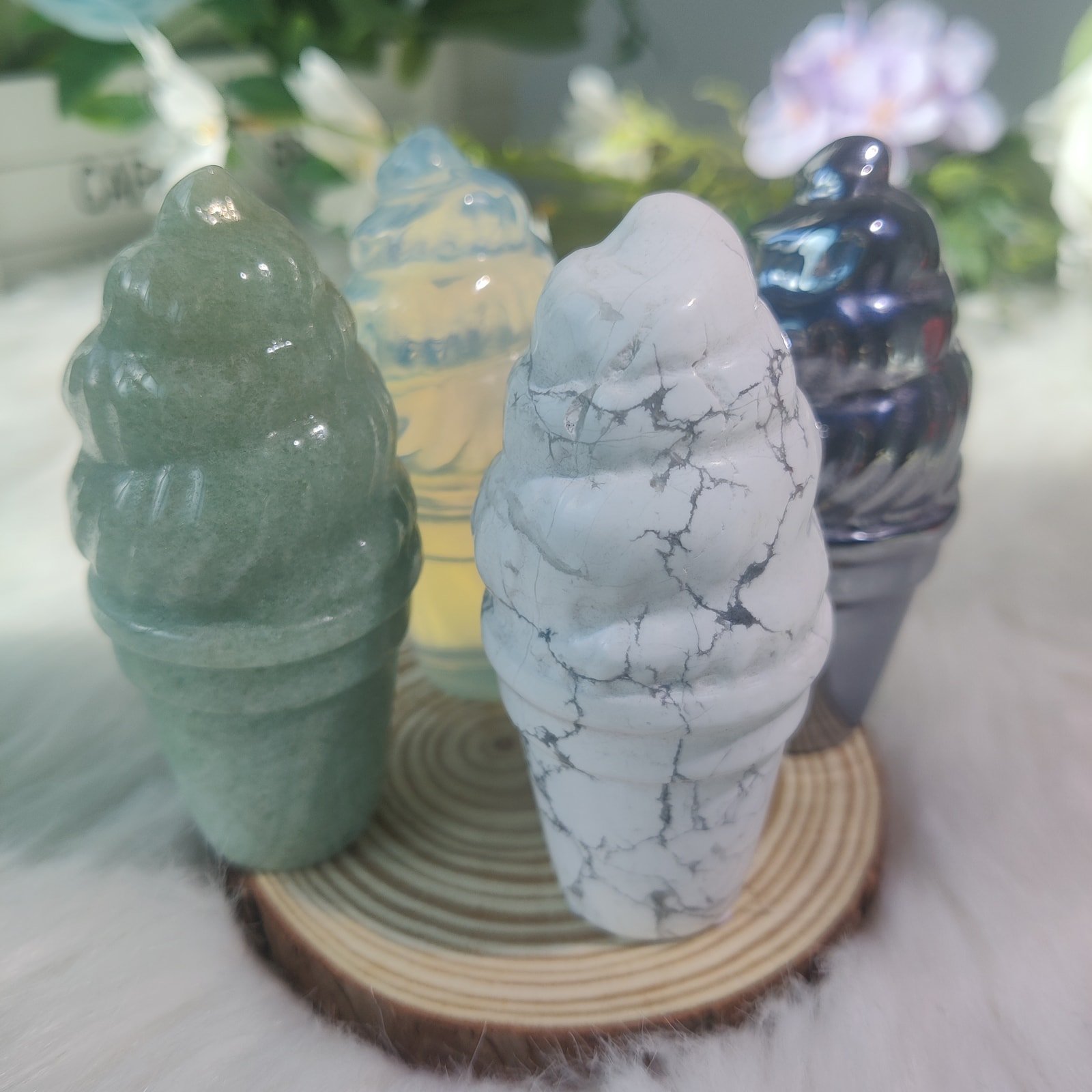 Product sample P0034: Ice Cream Carvings, photo 2; material pending verification