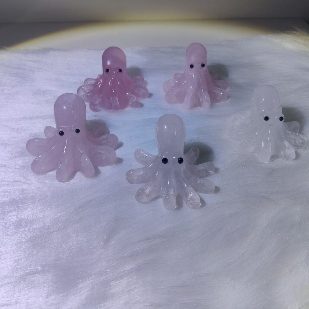 Product sample P0037: Octopus Carvings, photo 1; material pending verification