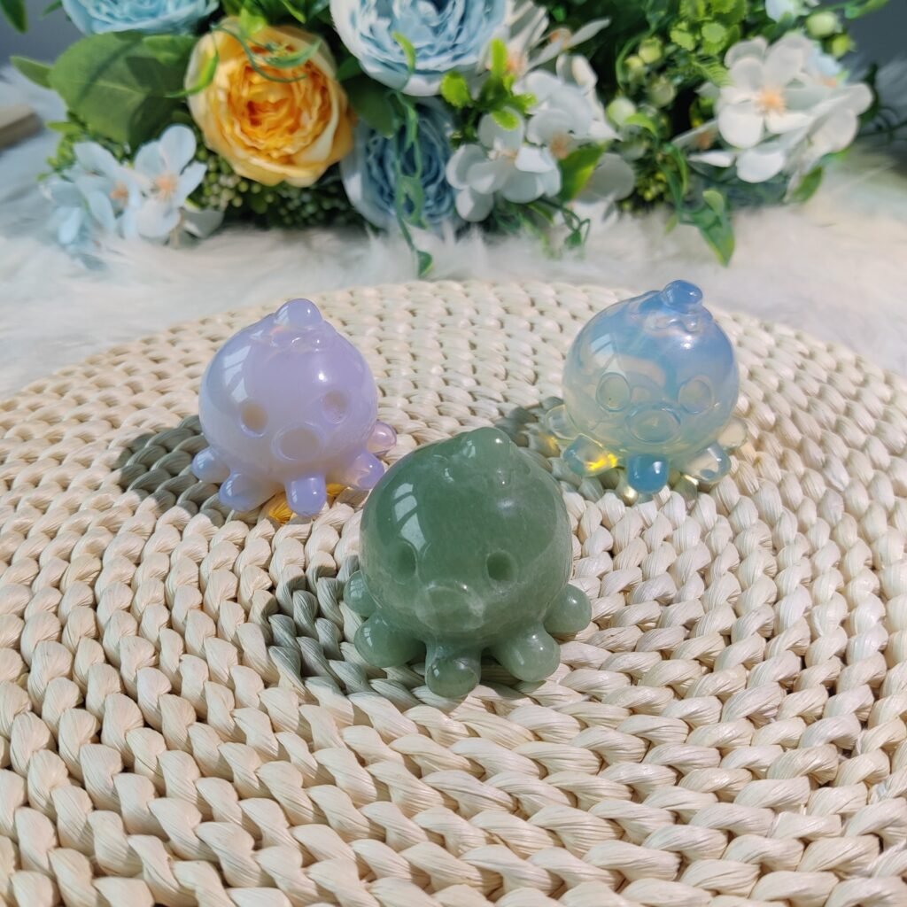 Product sample P0038: Octopus Carvings, photo 1; material pending verification