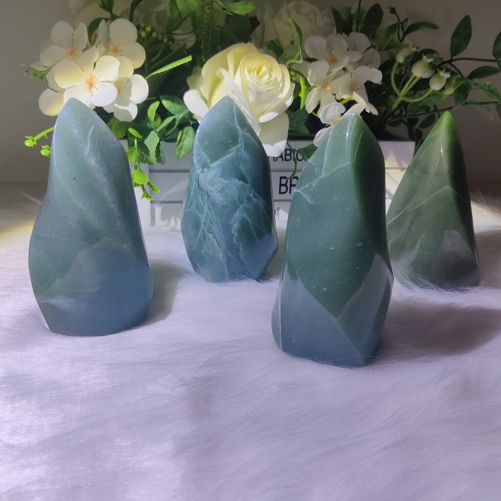 Green Aventurine Flames — product photo 1